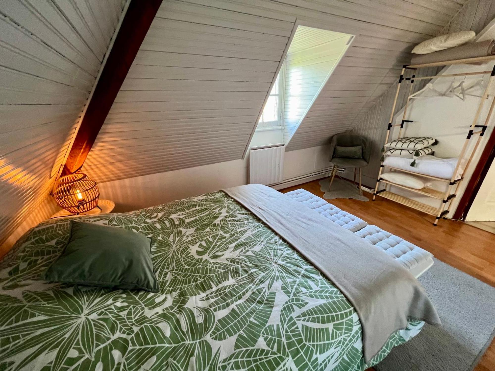 Spacieux Appartement Jardin, Bbq, Vue Sur Mer, Trouville Luaran gambar